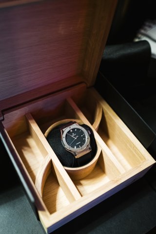 Descripion of image