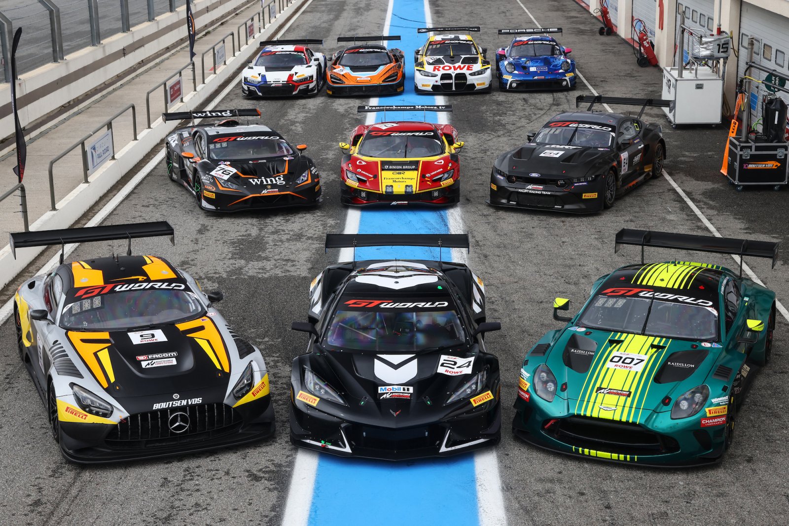 Record entries and comprehensive coverage for GT World Challenge powered by AWS in 2025