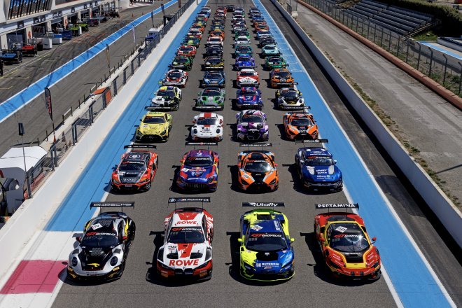 GT World Challenge Global: Mercedes-AMG and Porsche trade top spot as all four continents launch